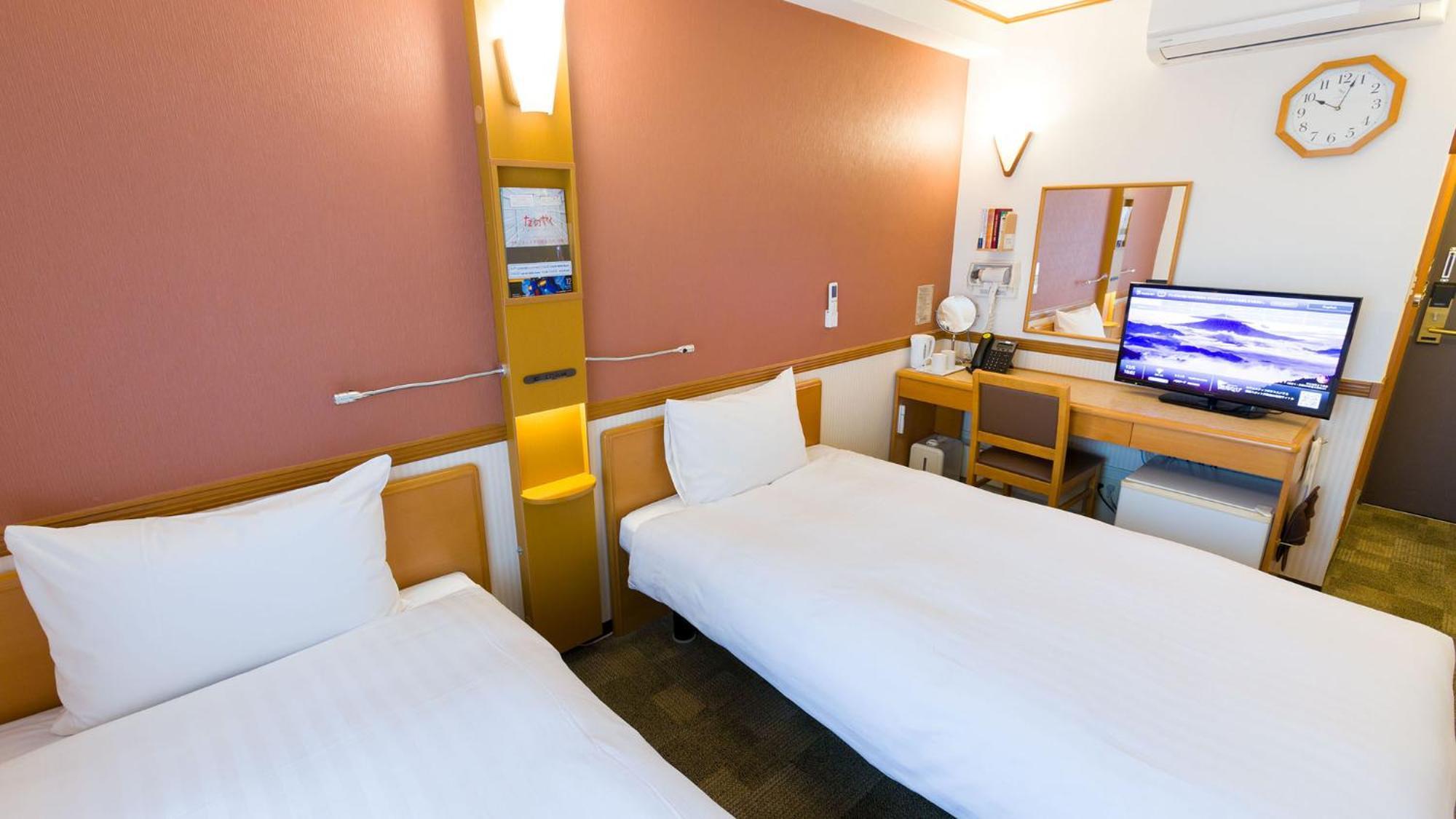 Toyoko Inn Takamatsu Hyogomachi Zimmer foto