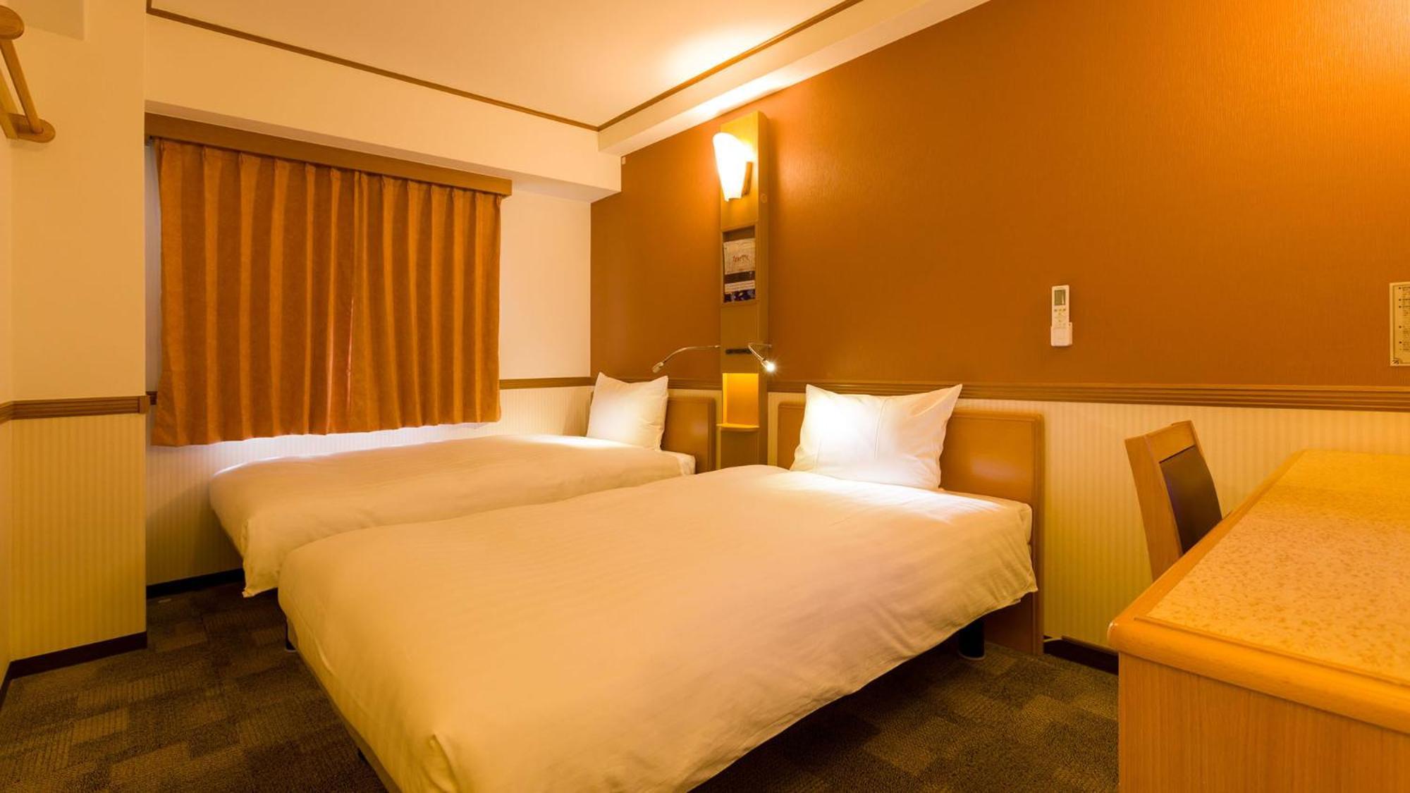Toyoko Inn Takamatsu Hyogomachi Zimmer foto